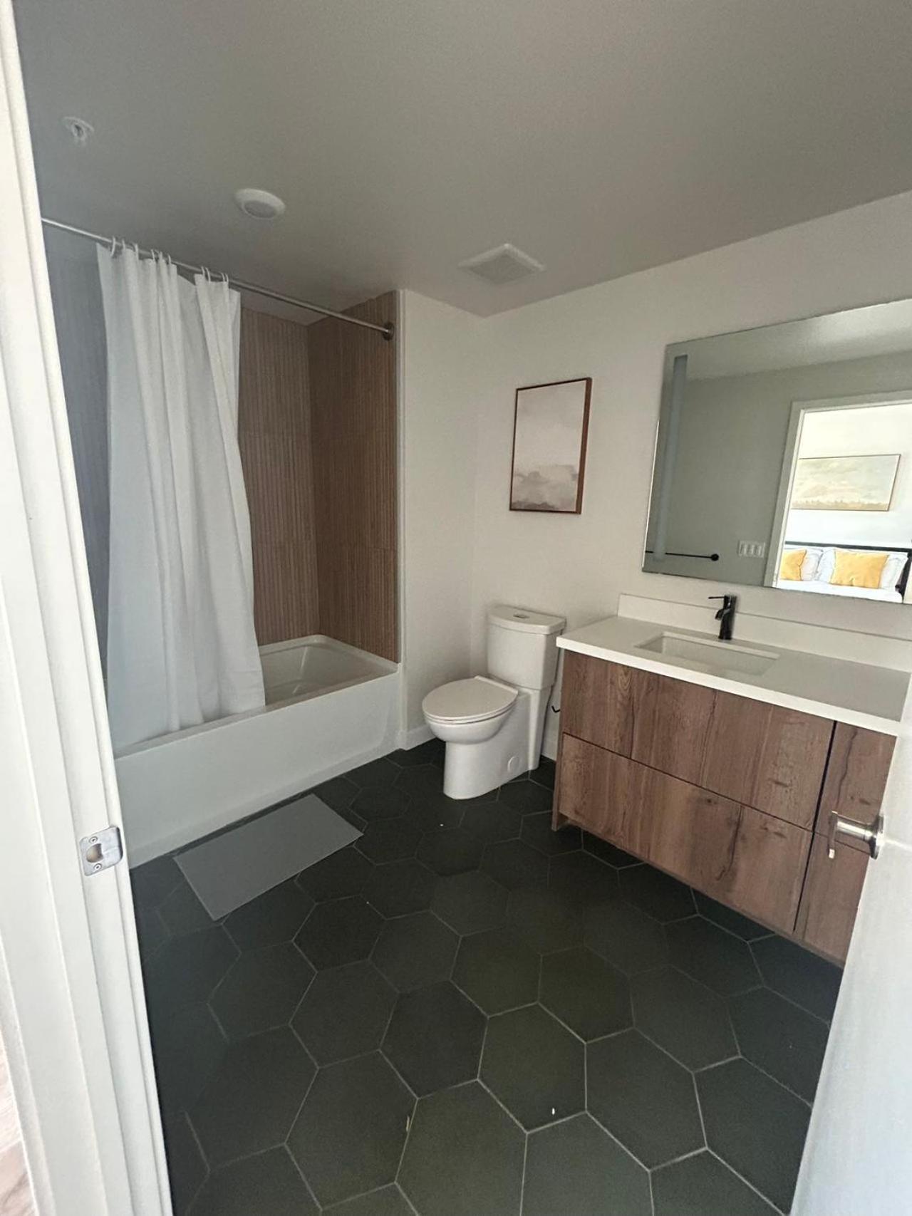 Elegant Retreat In The Heart Of La, Discover Your Lavish Hideaway Los Angeles Eksteriør bilde